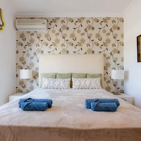 Roja Pe - Elegante T2 Com Ac Perto Do Pine Cliffs 아파트 *