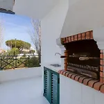 Roja Pe - Elegante T2 Com Ac Perto Do Pine Cliffs Apartment