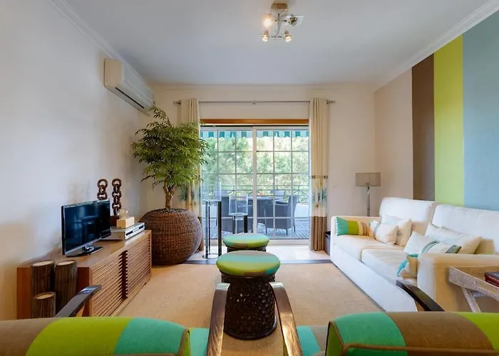 Апартаменти Roja Pe - Elegante T2 Com Ac Perto Do Pine Cliffs *